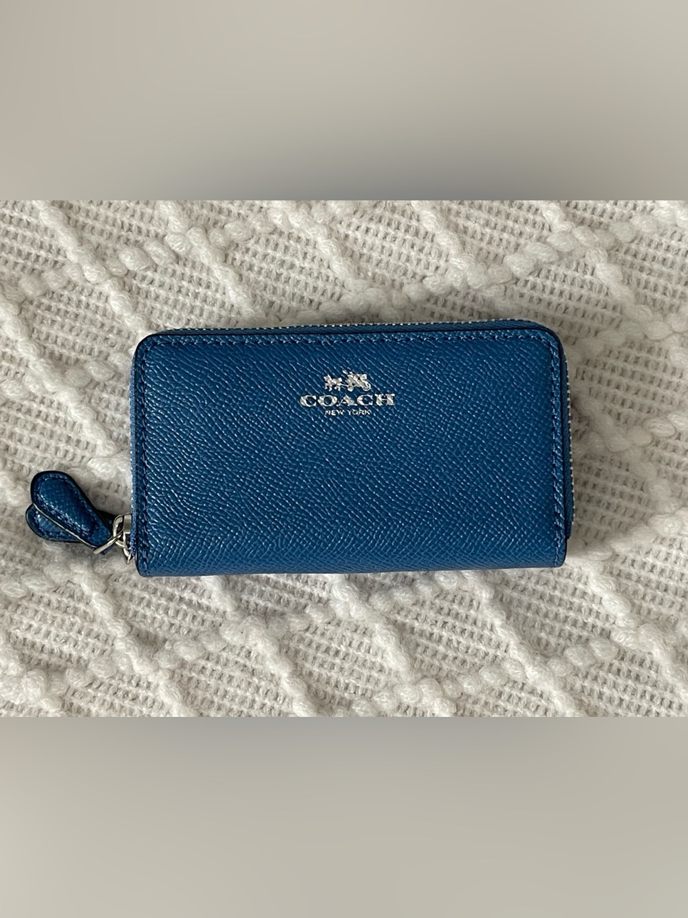 Coach Small Zip Around Card Case Wallet- Cornflower Blue
